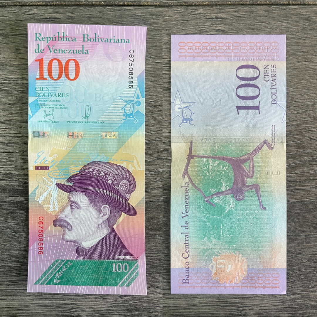 100 Bolivares